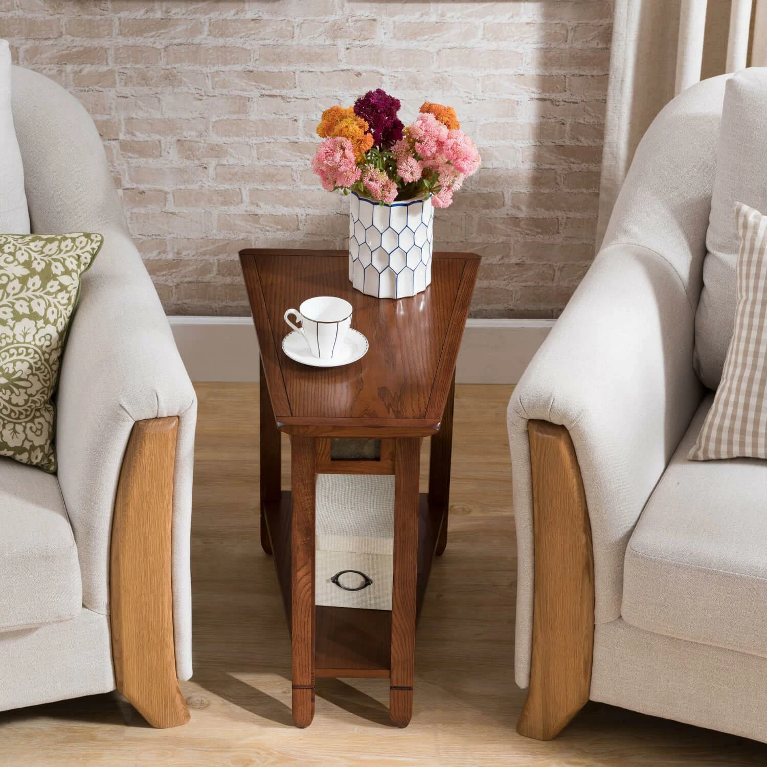 Oak And Slate Tile Recliner Wedge Table In Rustic Oak 5 Oak And Slate Tile Recliner Wedge Table In Rustic Oak - Image 5