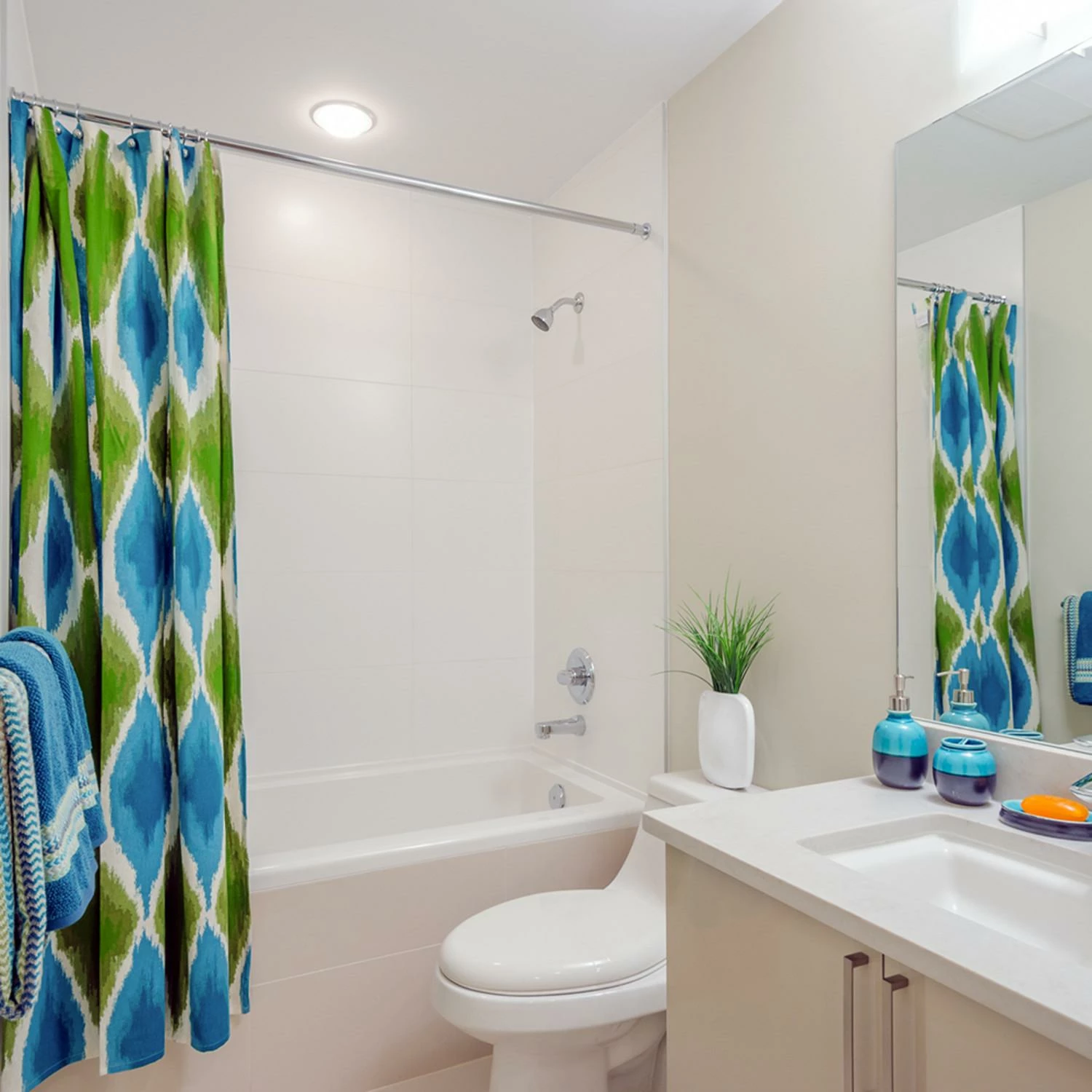 Shower Curtain Rod In Satin Nickel, 42-Inch To 73-Inch 4 Shower Curtain Rod In Satin Nickel, 42-Inch To 73-Inch - Image 4