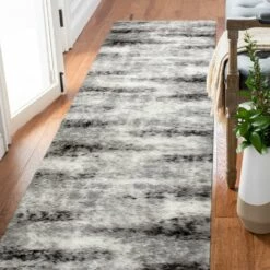 Zielle Runner With Soft Shag In Gray Runner, 2-ft-2-in X 10-ft